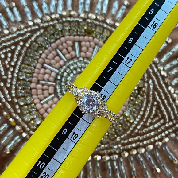 14k Solid Yellow Gold Engagement Ring - Picture 15 of 15